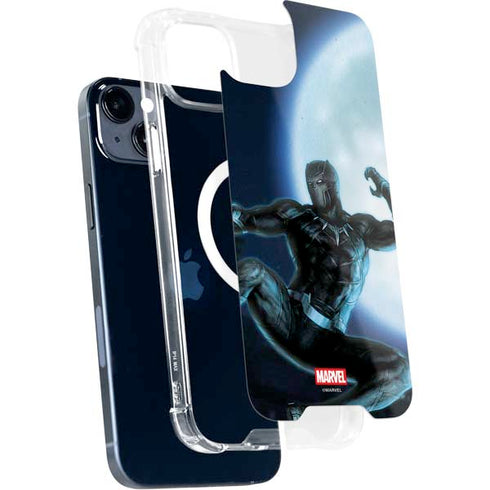 Marvel Black Panther Jumping Through Air iPhone 15 MagSafe Case